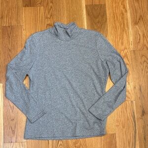 Women’s 2 a Tee Heather Gray Turtleneck, Size Large
